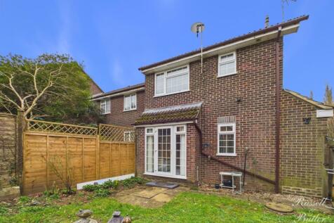 CAM01995G0-PR0414-STILL018