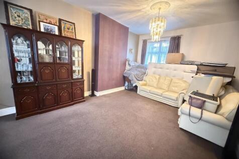 61 lodge road -5.jpg