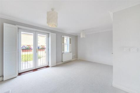Cavendish Walk, Epsom, Surrey, KT19 photo 4