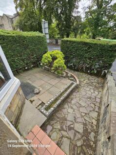 4-bed house on South Road, Lancaster, £2,340/mo