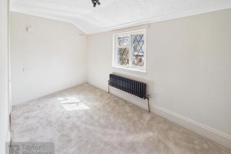CAM02600G0-PR0817-STILL014.jpg
