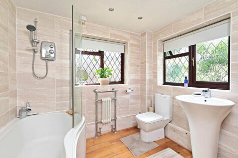 49 Sandhurst Lane...