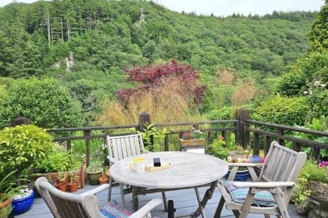 Decking Outlook.jpg