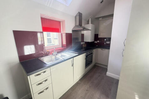 Albany Road Cardiff photo 5
