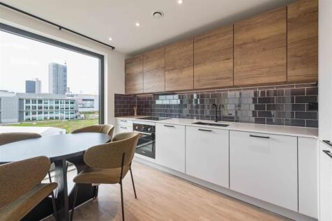 Apt. 319 Glasswater Locks_3398.jpg