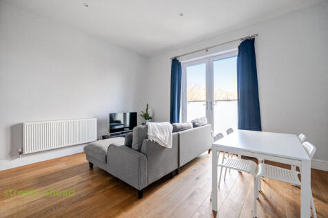 10d977d8-c39b-40a...