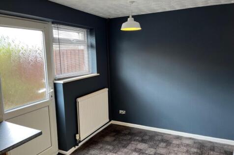 Ferry Lane, Felixstowe, IP11 photo 5