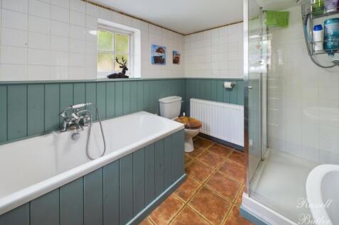 CAM01995G0-PR0081-STILL007