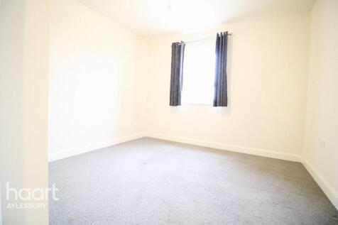 Bellingham Way, Aylesbury photo 5