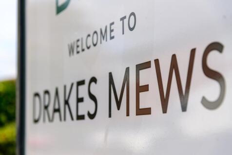 240909_0235_HOLLIS TIF 30060429883.jpg