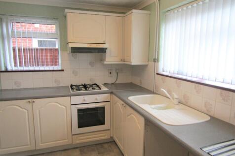 Myrtle Avenue, Dogsthorpe, Peterborough photo 4