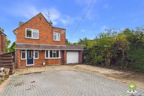 EweMove Estate Agents Basingstoke - Roman Road