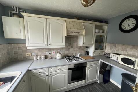 Marlow Drive, Branston, DE14 photo 3