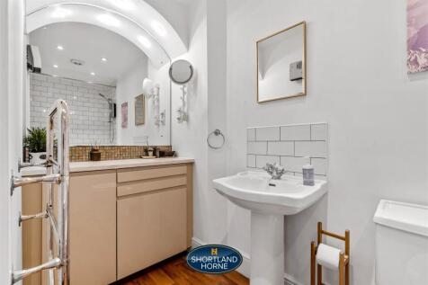 4 School Bell Mews, Stoneleigh WM (9 of 30).jpg