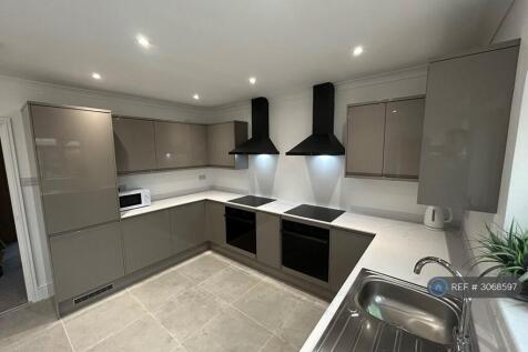 Kent Avenue, Beeston, NG9 photo 3