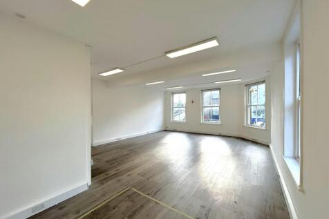 Interior 4.jpg S 5