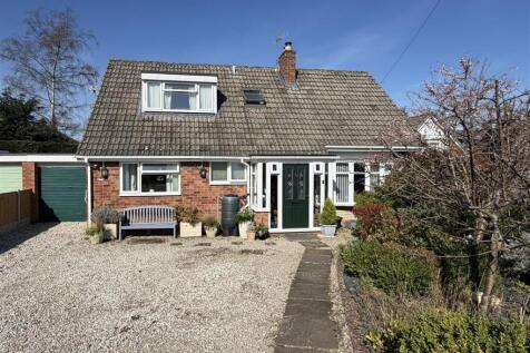 New pics for church close bicton. -13.jpg