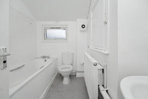 27c Fernside Road, Balham, London SW12 8LN