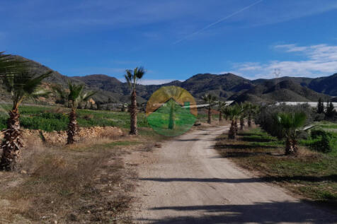 4 Bedroom Country house For Sale-MAZ28-26