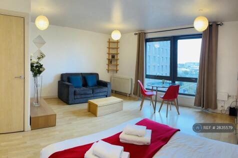 Spacious Yet Cosy With View