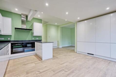 Acacia Drive Southend-on-Sea SS1 3 photo 5