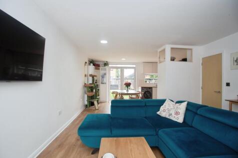 Living / Dining Room