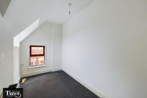 CAM03440G0-PR0042...