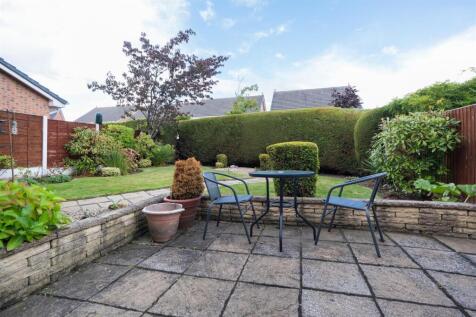 14 Trafalgar Close-032.JPG