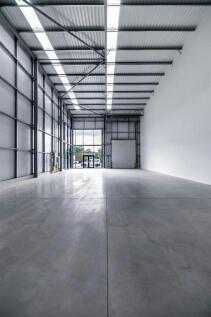 Trade Counter to rent Image 10