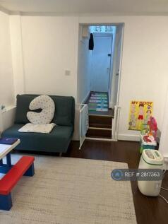 Lounge/Bedroom