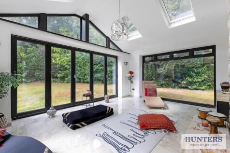 96880_Greenacres-Esholt-Avenue-Guiseley (23) - Cop