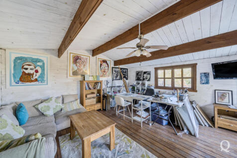 eb3b3749-55ef-43b...