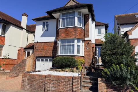 Goldstonce Crescent 137.jpg