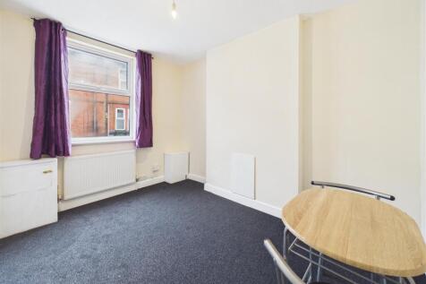 Dunstan Street, Netherfield, Nottingham photo 3