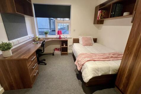 PEN BED LIGHT PINK 5 LANDSCAPE LARGE.jpg