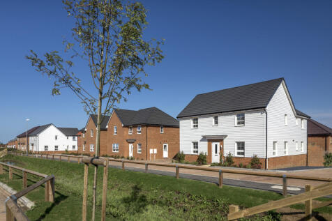 Richmond Park street scene showing a range of houses