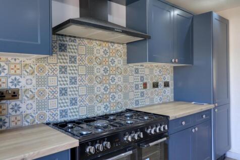 Range Cooker in Kitchen