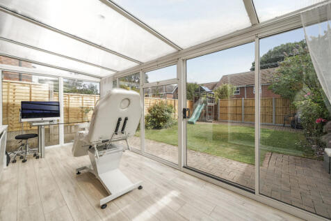 1319768-11-686b92...