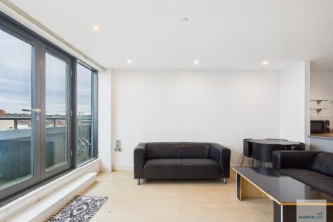 CAM03394G0-PR0417...