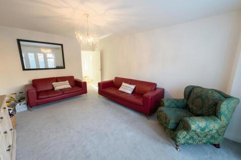 Repton Drive, Hanslope, Milton Keynes, MK19 photo 4
