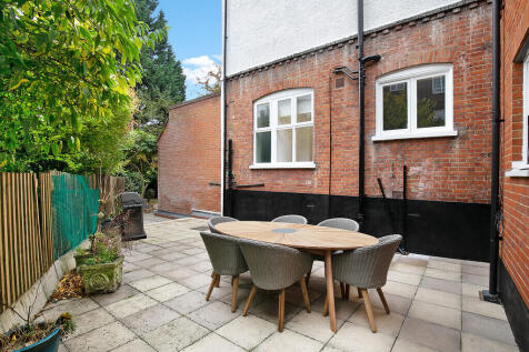 Bracknell Gardens, Bracknell Road, London photo 4