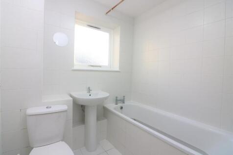 Barnfield Place.jpg