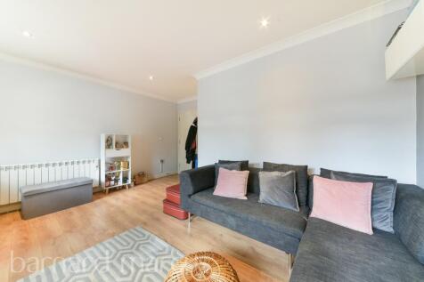 Epsom Road, Epsom photo 3