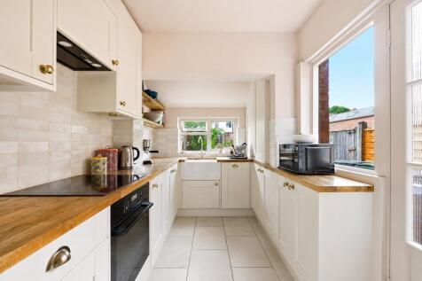 Culver Road, St. Albans, Hertfordshire, AL1 photo 4