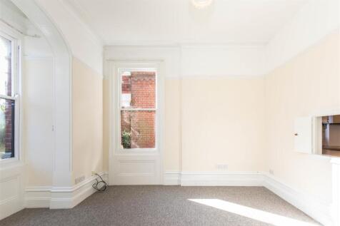 3, 11 Downsview Road-20.jpg