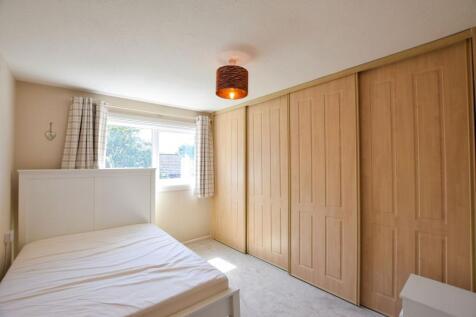 Stainton Drive, Gateshead, NE10 photo 5