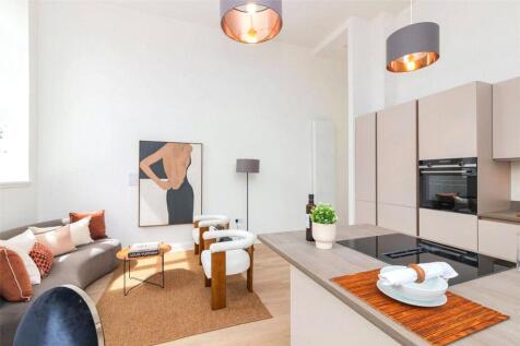Living/Kitchen