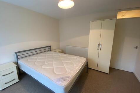 Foxlands Crescent, Wolverhampton, West Midlands, WV4 photo 5