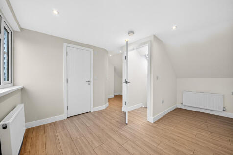 Master Dressing Room