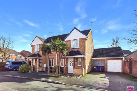 Moncreiff Drive Stretton, Burton-On-Trent, DE13 0R